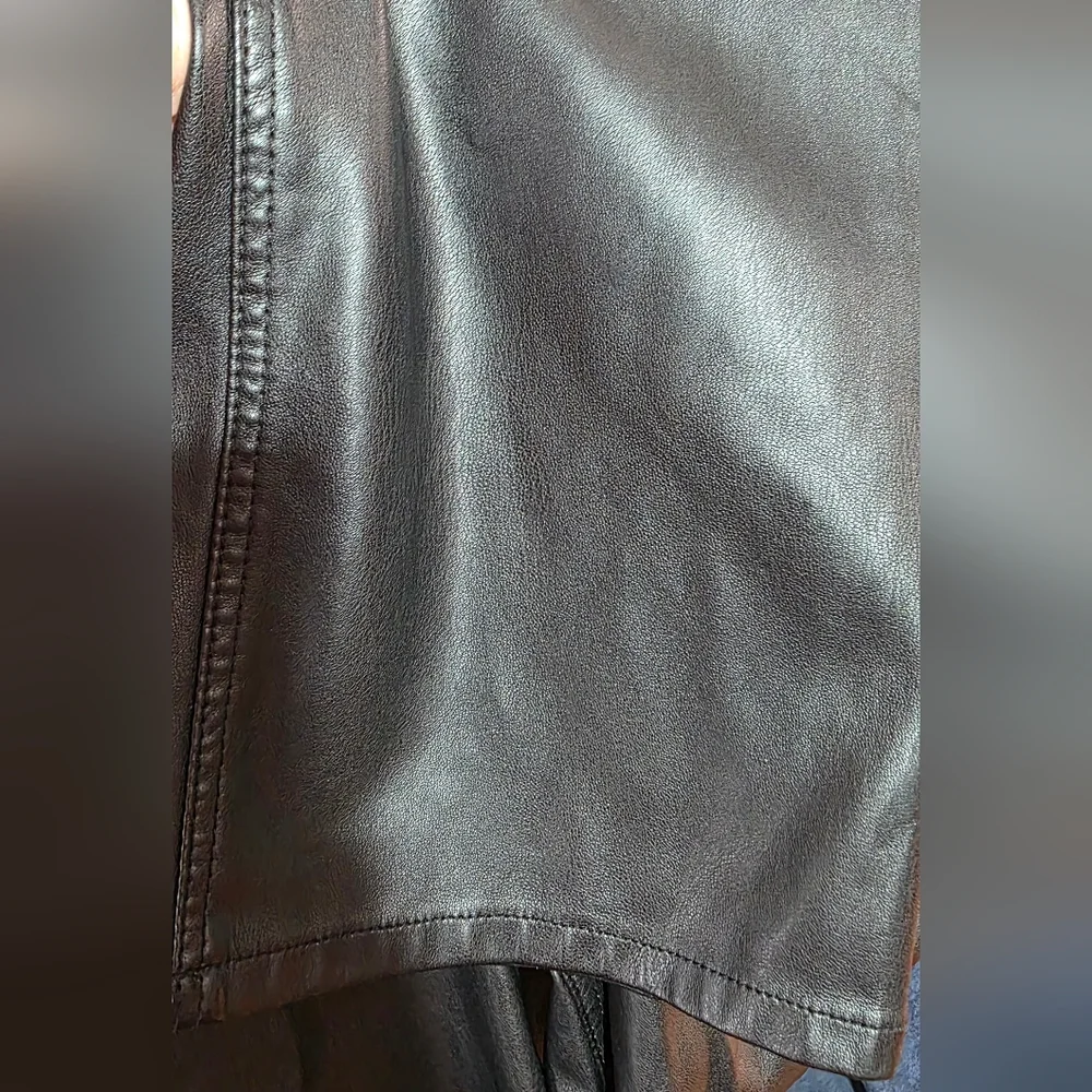 Zara Black Faux Leather Y2K Wide Leg‎ Pants Sz 6 - Picture 5 of 6